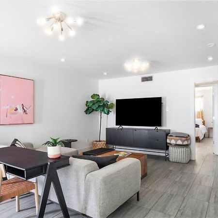 Chic Clarksville 2Br Condo Near Downtown Остин Екстериор снимка
